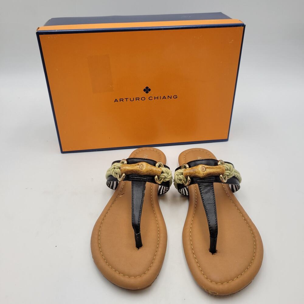 Arturo Chiang Camel Leather Flip Flops Size 6 M Defect